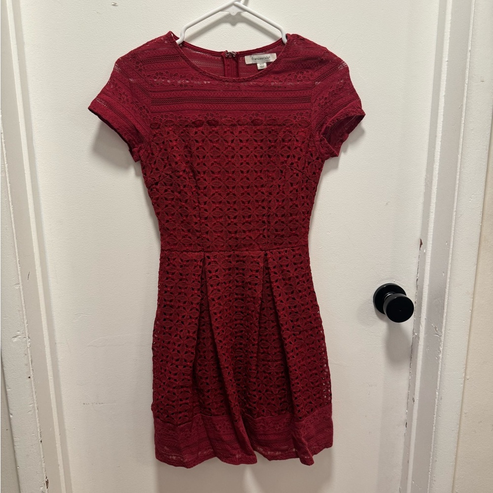 Chic Burgundy Lace Mini Dress
